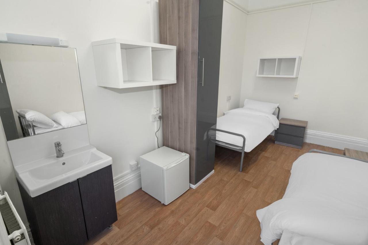 Holland House Hostel London Exterior photo